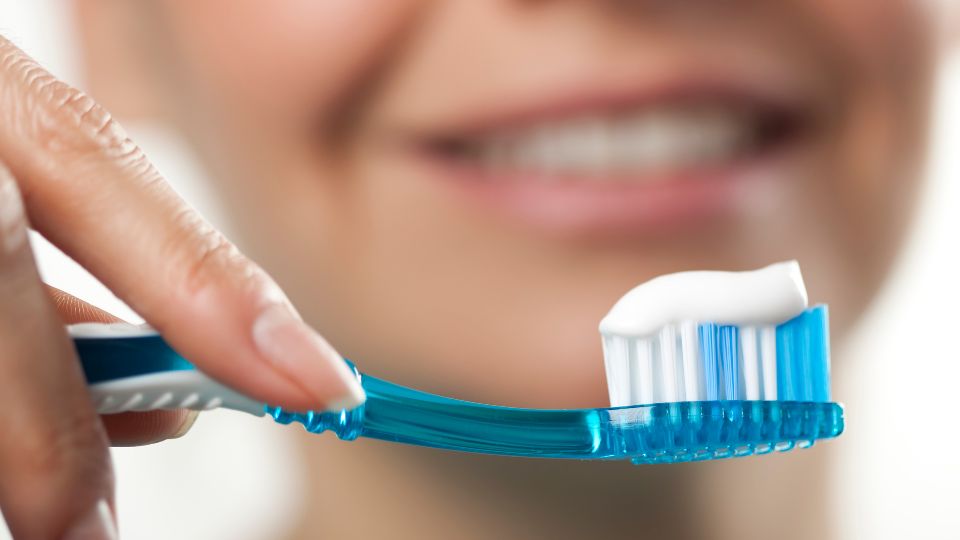 cepillarse los dientes | SÃ¡nchez SolÃ­s Dentista