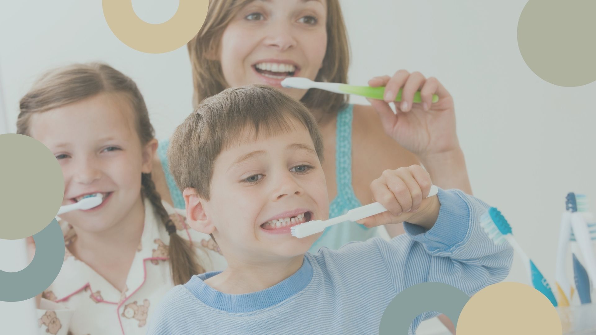 cepillarse los dientes | ClÃ­nica Dental SÃ¡nchez SolÃ­s