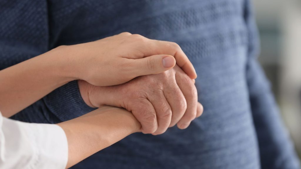 Cuidador pacientes mÃ©dicamente comprometidos |S. SolÃ­s Dentista